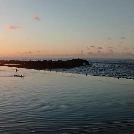 Beautiful Corner Apartamento